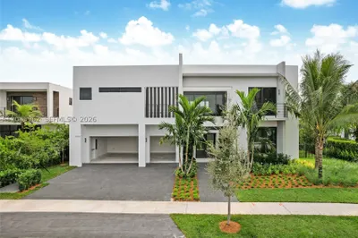 16492 Botaniko Dr S 1