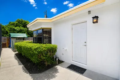 1316 DATE PALM Drive #Rear 1
