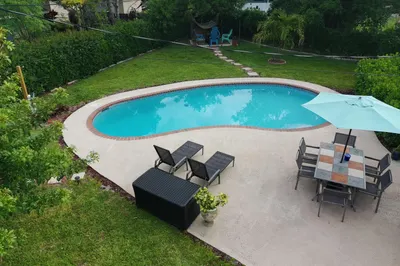 pool 4