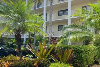 7350 Kinghurst Dr #305 1