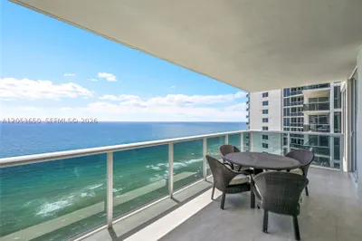 19111 Collins Ave #2704 1