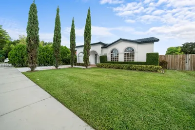 18100 SW 155th Ct 1