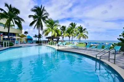 17375 Collins Ave #1704