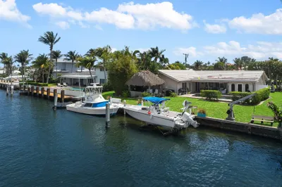 3 Sabal Island Dr 1