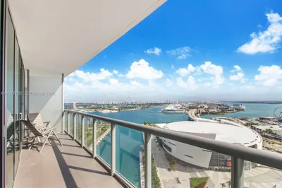 888 Biscayne Blvd #2705 1