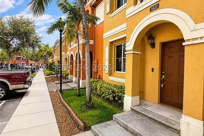 1820 SW 89th Ter 1