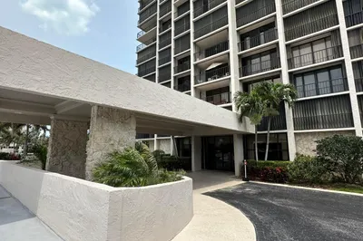 5047 N Highway A1a #Ph-2 1