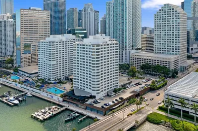 801 Brickell Bay Dr #361 1