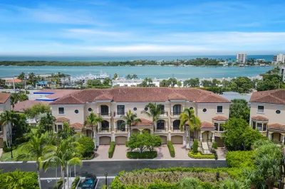304 Del Sol Circle 1