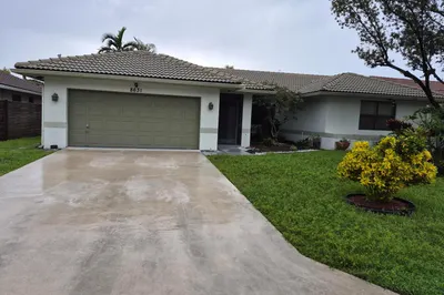 8631 NW 82nd Street 1
