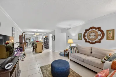 9810 Pineapple Tree Drive #103 1