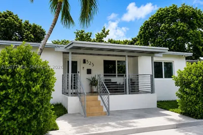 525 NW 23rd Ave 1