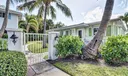 1020 Casuarina Road Photo