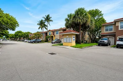 15035 Michelangelo Blvd #103 1