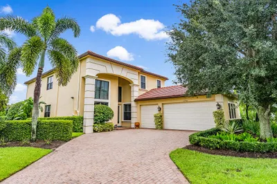 6786 Fox Hollow Drive 1