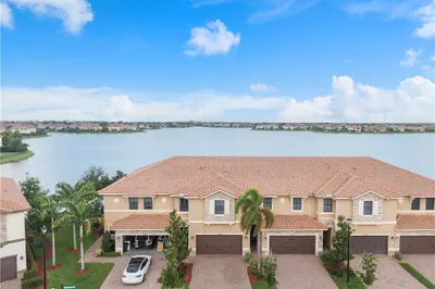 9643 NE Waterview Way #9643 1