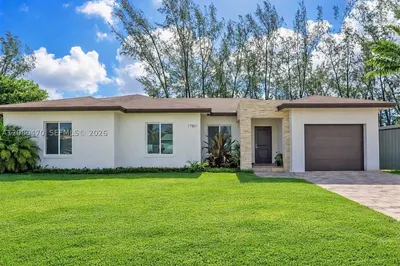 17801 SW 108th Ct 1
