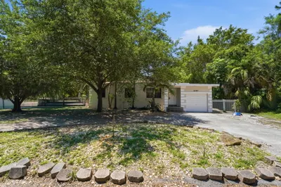 1060 NE 123rd Street 1
