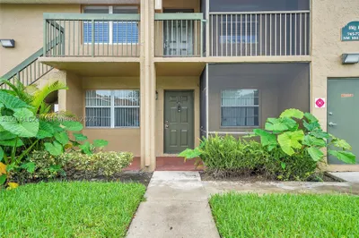 755 NW 104th Ave #104 1