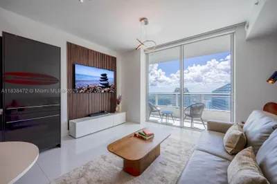 1080 Brickell Ave #3805 1