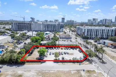 606 NW 8th Avenue 1