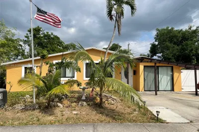 6120 NW 43rd Ave 1