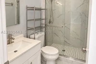 401 NW 43rd Ct #1 1