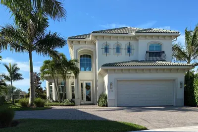 228 Lucia Court 1