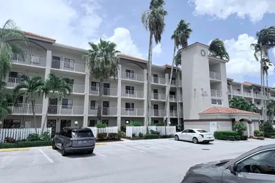 6241 POINTE REGAL Circle #404 1
