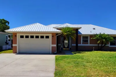 3038 SE 27th Street 1