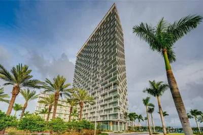 2000 METROPICA Way #2311 1