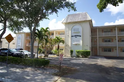 8821 NW 38 Drive #101 A 1