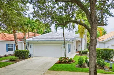 2036 Valencia Drive 1