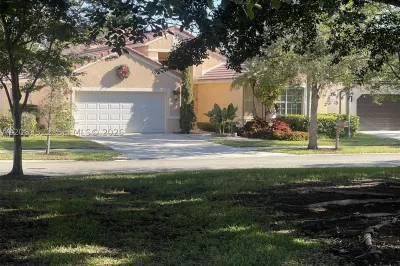 412 Cameron Dr 1