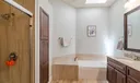 158 Hampton Circle Photo