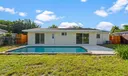 432 SW 64th Ter Photo