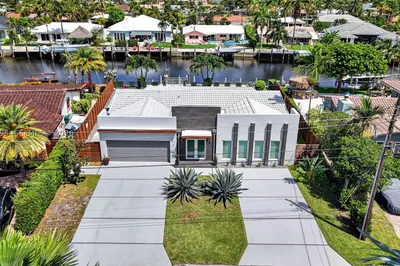 966 SE 9th Ave 1