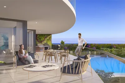 2411 Laguna Cir #1402 1
