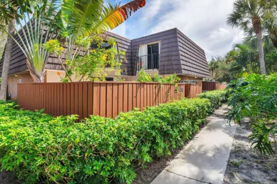 1419 14th Court 1