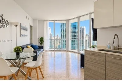 1300 Brickell Bay Dr #3007 1