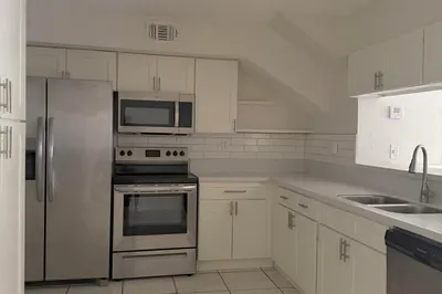 13790 Bottlebrush Court 1