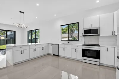 3920 Espan Court 1