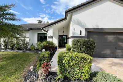 5722 Aspen Ridge Circle 1
