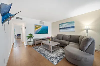 2381 Sunset Avenue #306 1
