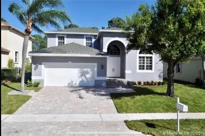 5 Lake Eden Drive 1