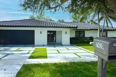 7410 SW 15th Street 1