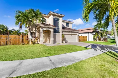10941 SW 226th Ter 1