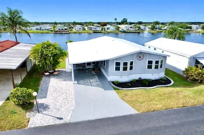 Aerial Looking