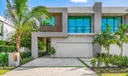 142 NE Wavecrest Way Photo