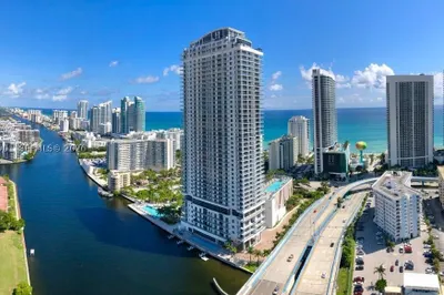4010 S Ocean Dr #R907 1
